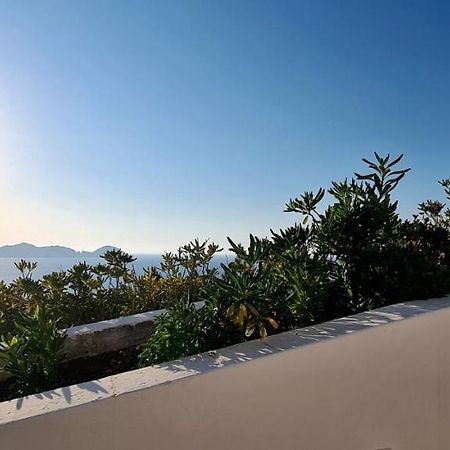 Guest House Villa Il Gabbiano Ponza Luaran gambar
