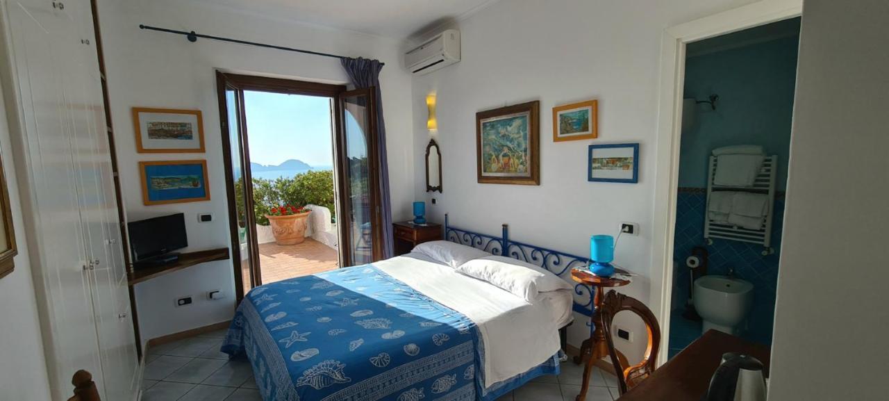 Guest House Villa Il Gabbiano Ponza Luaran gambar