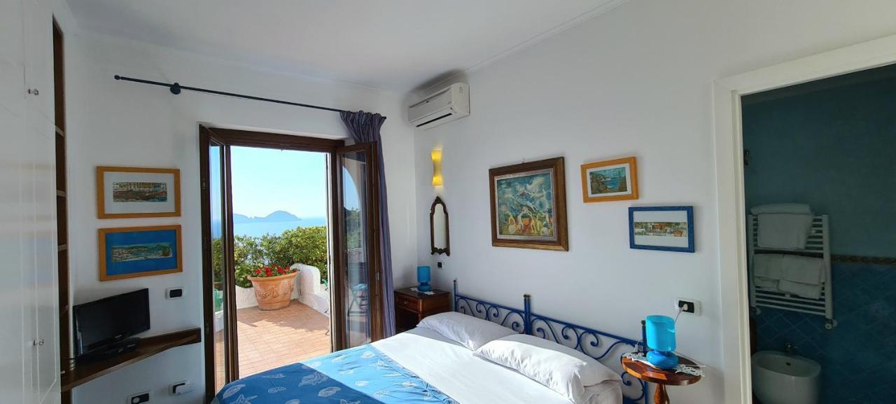 Guest House Villa Il Gabbiano Ponza Luaran gambar