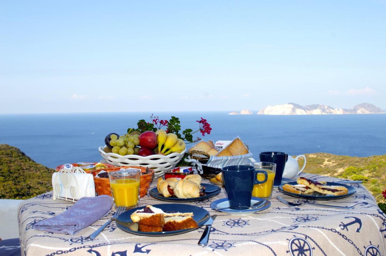 Guest House Villa Il Gabbiano Ponza Luaran gambar
