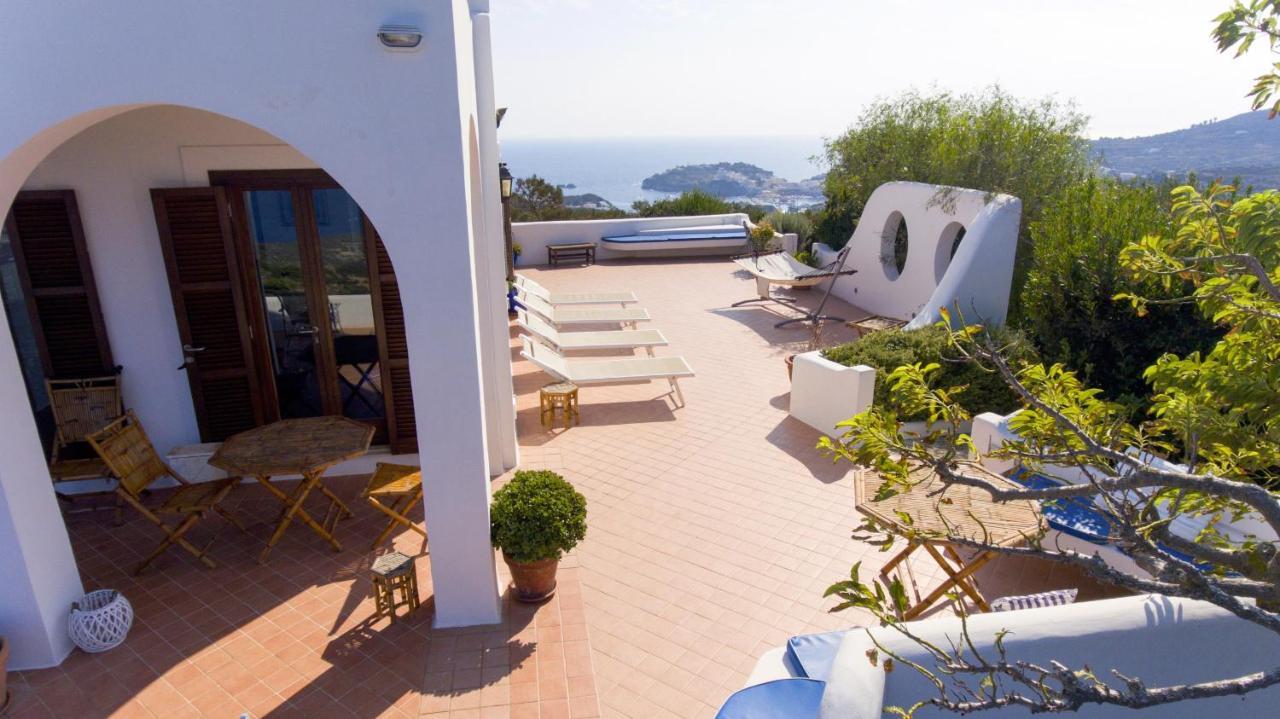 Guest House Villa Il Gabbiano Ponza Luaran gambar