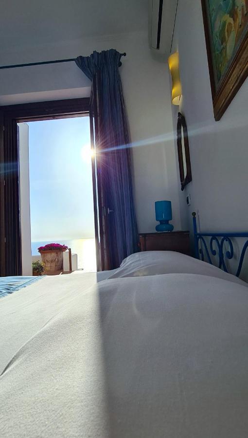 Guest House Villa Il Gabbiano Ponza Luaran gambar
