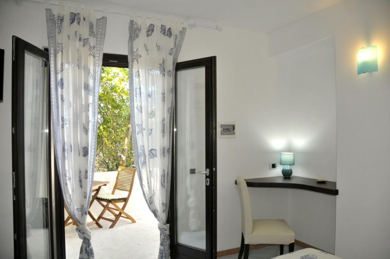 Guest House Villa Il Gabbiano Ponza Luaran gambar