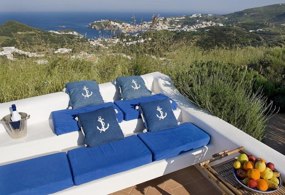 Guest House Villa Il Gabbiano Ponza Luaran gambar